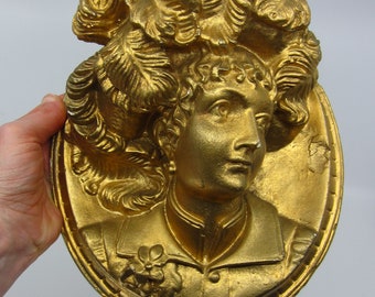 Lovely vintage / antique oval gilt plaster wall plaque with a young Lady's face in high relief Renaissance / Victorian / Belle epoque style