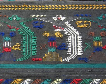 ヴィンテージのグアテマラの大きな壁掛けまたは装飾布、ケツァールの鳥