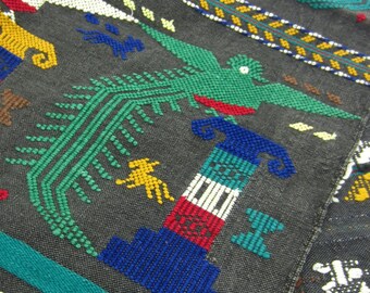 ヴィンテージのグアテマラの大きな壁掛けまたは装飾布、ケツァールの鳥