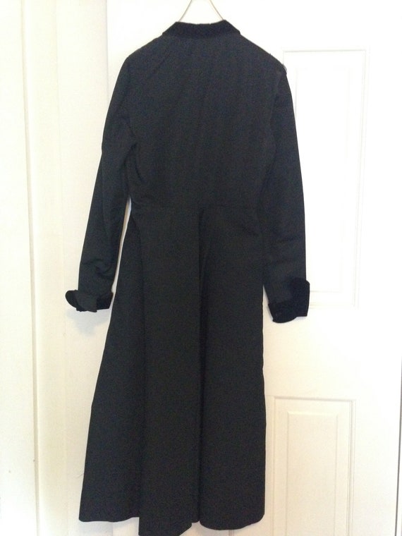 late 19th black silk dress coat - image 4