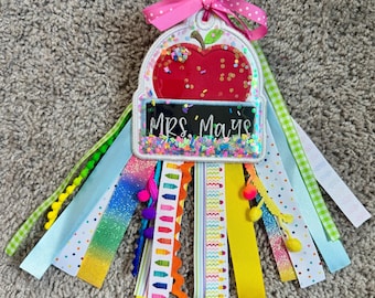 Teacher Apple Bag Tag – Personalized with Ribbons & Confetti