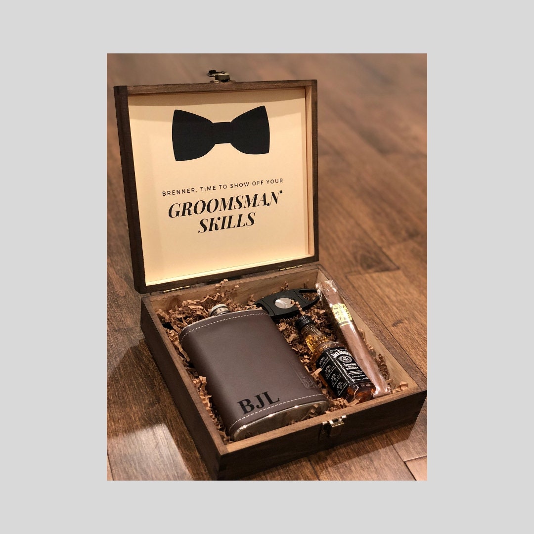 Personalized Groomsmen Cigar Gift Box With 8 Oz Faux Leather Etsy Australia