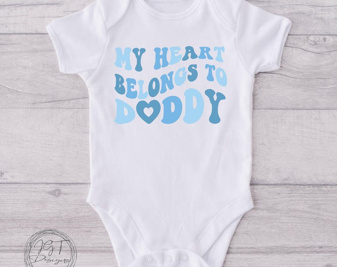 Valentine's Day Baby Onesie® Bodysuit -  My Heart Belongs To Daddy -  Retro Valentine’s Day