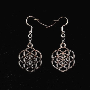 Flower of Life Earrings Charm Sacred Geometry Geometrical Alternative Occult Pagan Alchemy Symbolic Esoteric Cosmic Spiritual Closed clasp