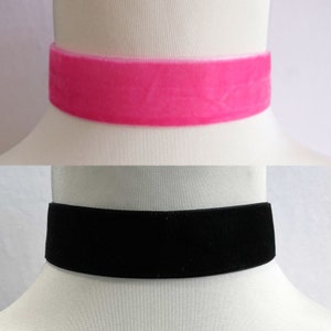 Bubble gum Bright Pink or Black single sided Velvet Choker 25 mm wide Retro 90's Gothic Goth Alternative Vintage