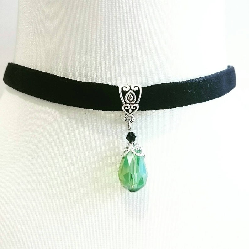 Double sided Velvet Ribbon Choker Crystal Glass Drop Faceted Red Black Blue or Green Goth Gothic Necklace Vampire Princess