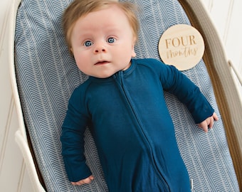 Duendes de bambú de pavo real