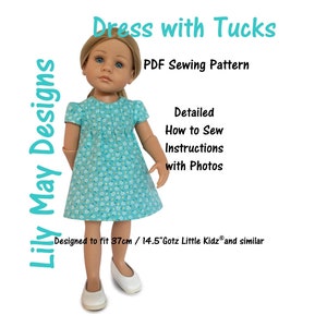 Könnte beinhalten: Ein PDF-Schnittmuster für ein Kleid mit Falten, entworfen für eine Puppe von 37 cm. Das Schnittmuster enthält detaillierte Anleitungen mit Fotos. Das Kleid ist auf einer Puppe abgebildet, die ein türkisfarbenes Kleid mit weißem Blumenmuster trägt.