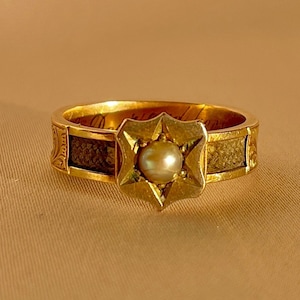 Antique Gold Pearl Hair Mourning Ring 1868