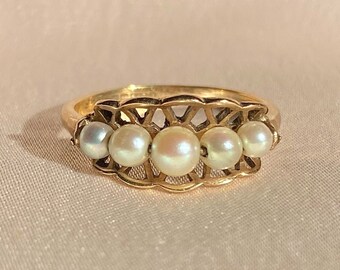 Vintage 9k Pearl Boat Ring 1989