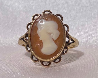 希少なアンティークイタリア製9Kゴールド製小さな天然シェルカメオ