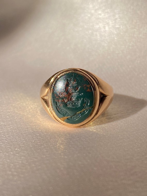Antique 9k Intaglio Crest Bloodstone Signet Ring