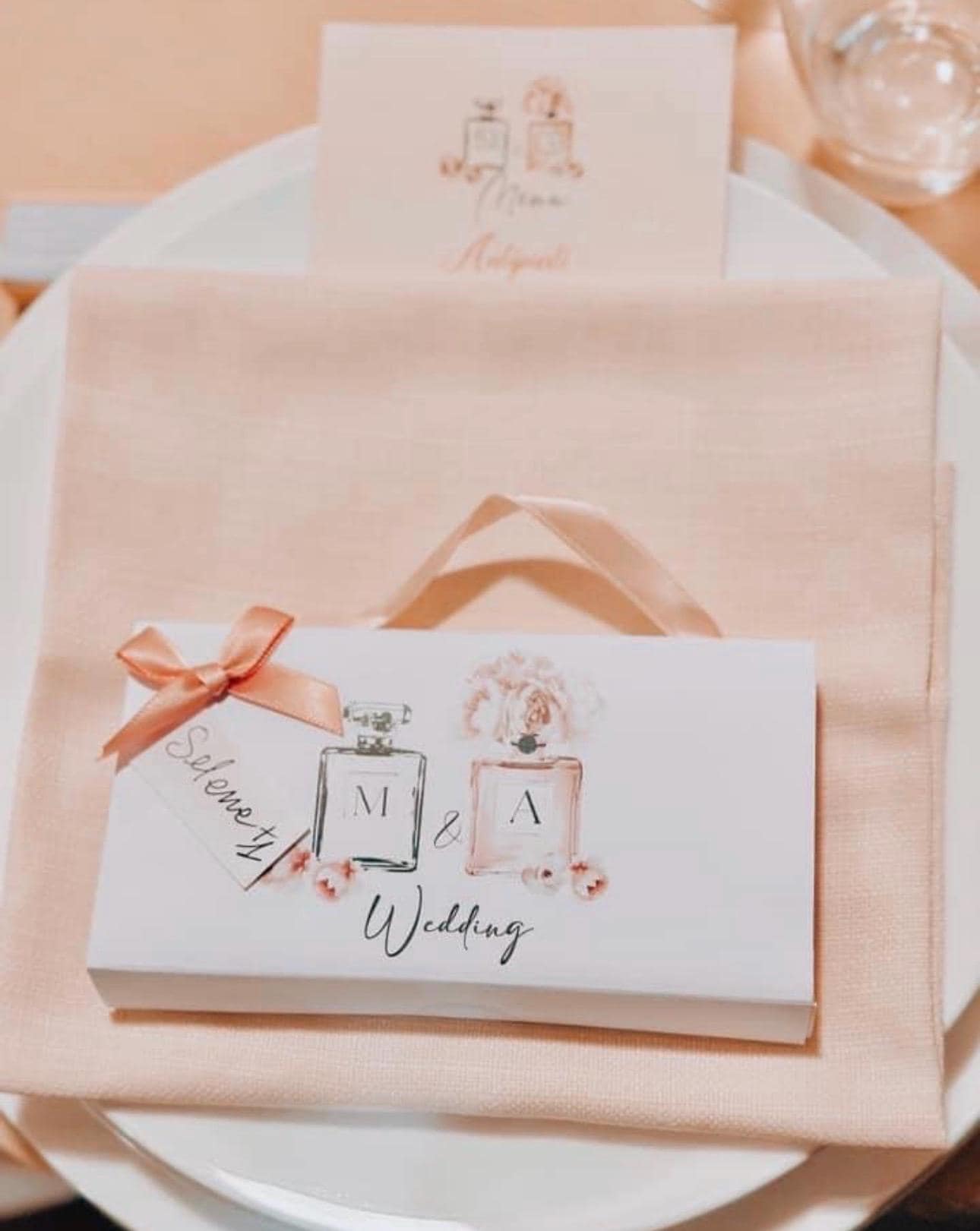 21pz Numeri da Tavolo Matrimonio in Oro, Delicati Numeri Tavolo in Lamina d' Oro Bifacciali 1-20 Numeri Tavolo Cartelli Tavolo per Ricevimenti Nuziali Ideali per Feste Matrimonio e Banchetti