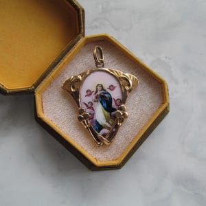 Art Nouveau Austro-Hungarian Enamelled Virgin Mary Pendant - 14K Gold - Religious Pendant