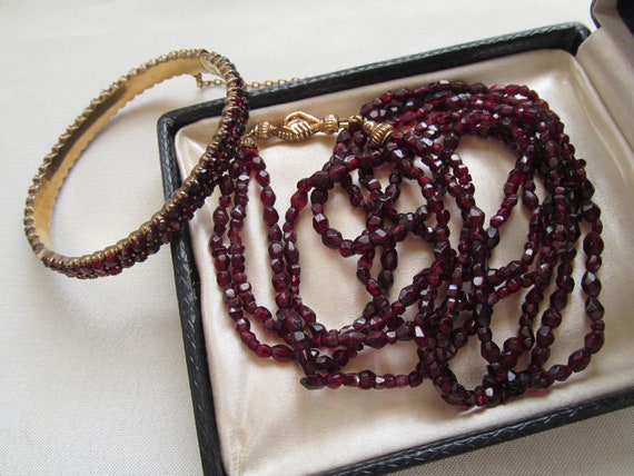 Antique Victorian Bohemian Garnet Necklace and Garnet Bracelet - set