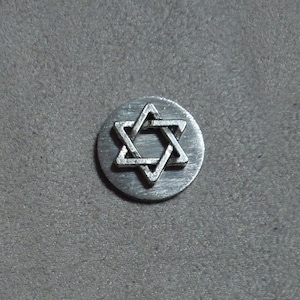 senza spilli® handcrafted magnetic brooch/tie ornament - religious symbol Star of David silvertone