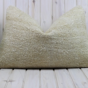 Copricuscino Kilim persiano 24 x 16 pollici, cuscino lombare in toni crema grigio, minimalista, vintage, tappeto berbero turco