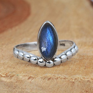 Blue Flashy Labradorite Ring, 925 Sterling Silver Minimalist Stacking Jewelry, Chevron Dotted Ring, Marquise Ring For Women Natural Gemstone