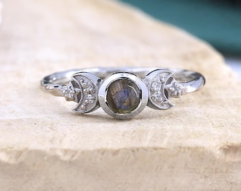 Labradorite Moon and Star Celestial Ring for Her: Sterling Silver Minimalist Jewelry