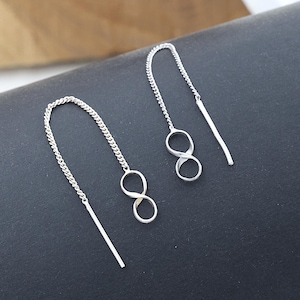 Brincos de prata esterlina com pingente infinito: Joias minimalistas com corrente.