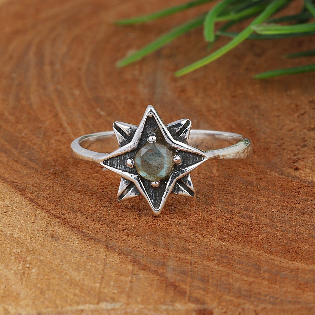Labradorite North Star Ring: Oxidized Sterling Silver Celestial Jewelry - Etsy Japan