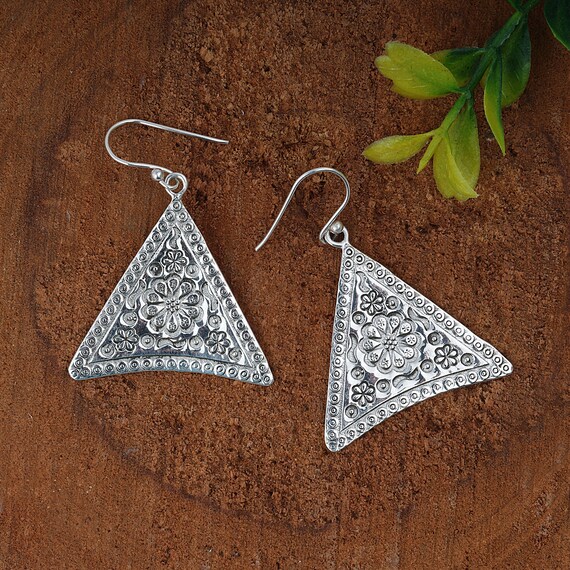 Silver triangle outlet dangle earrings