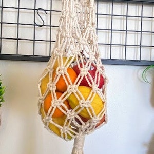 Macramé Hanging Fruit Basket