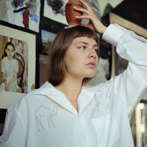 Reworked Vintage Hand Embroidered Unisex Shirt in White image 3