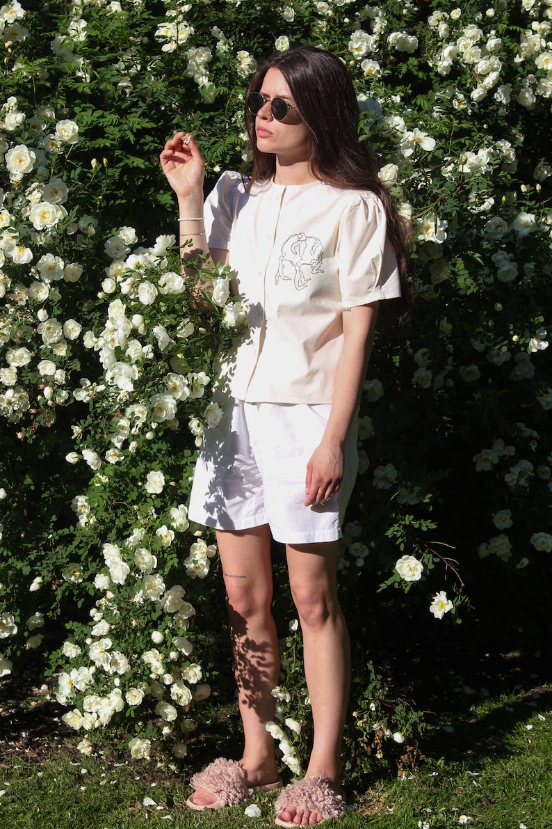 Hand embroidered beige Matisse blouse with puff sleeves image 6