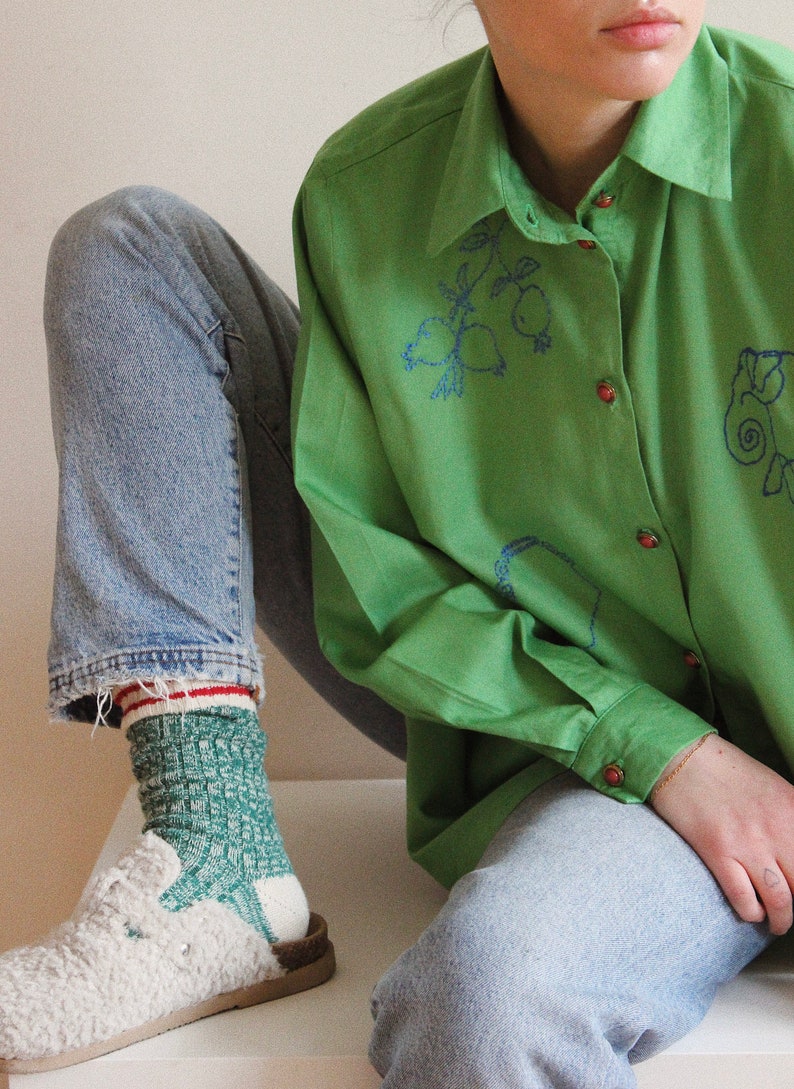 Hand embroidered Moroccan green shirt image 7