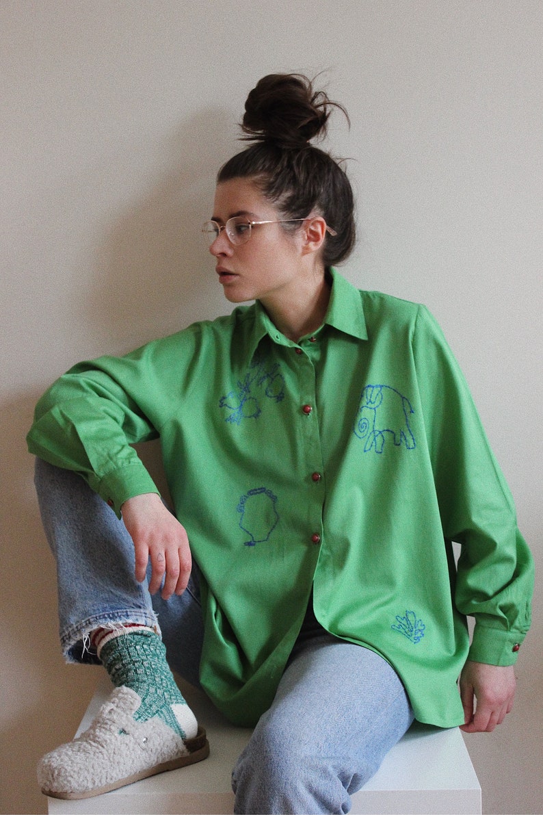 Hand embroidered Moroccan green shirt image 9