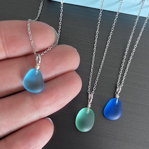 Minimalist Sea Glass Necklace Beach Glass Necklace Sea Glass Jewelry Simple Sea Glass Necklace Beach Necklace