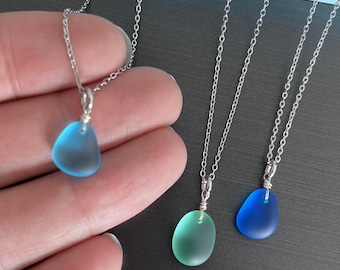 Minimalist Sea Glass Necklace: Simple Beach Jewelry