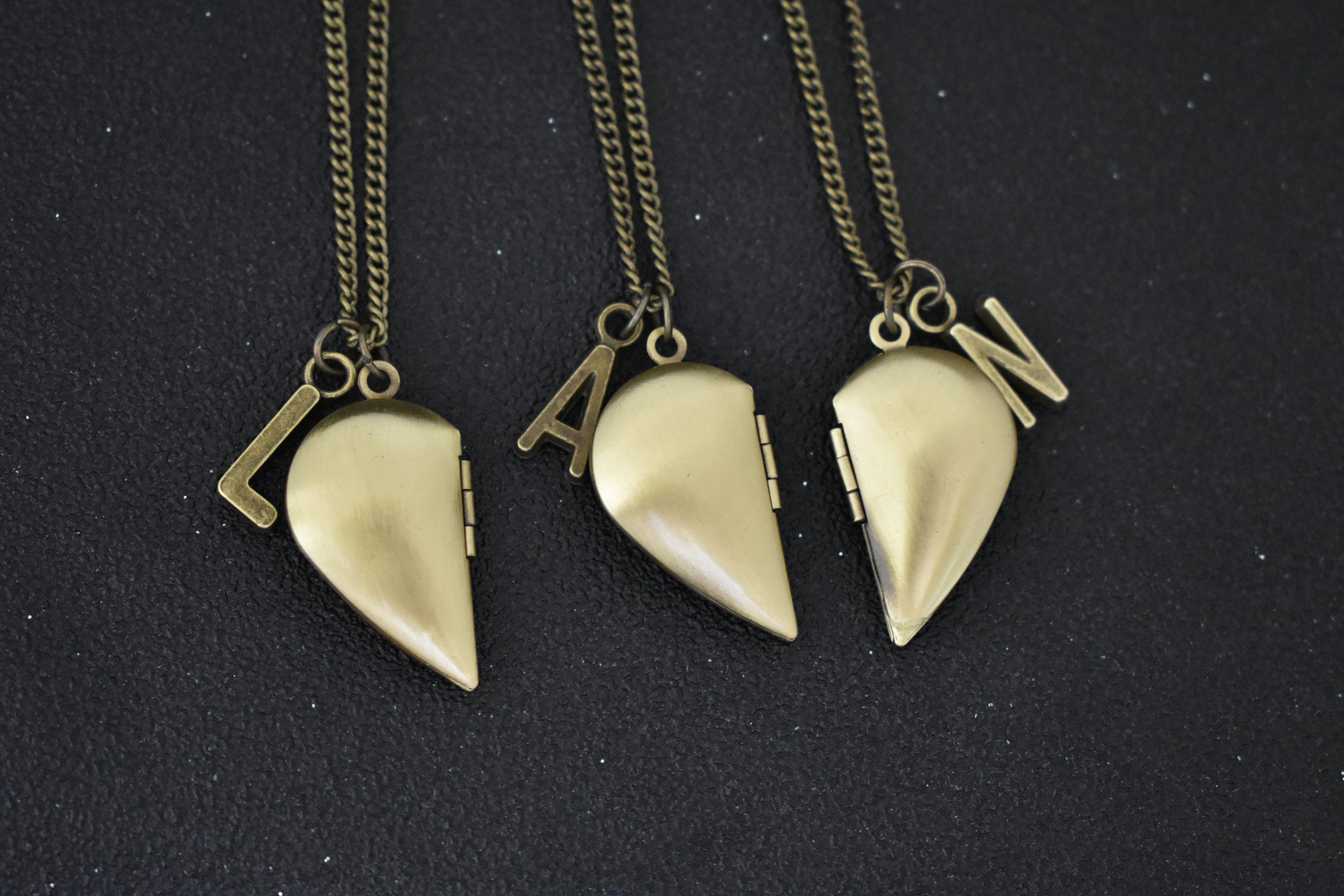 3 on sale photo locket