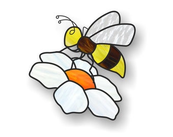 Stained glass bee with flower digital pattern, PDF file, hobby license