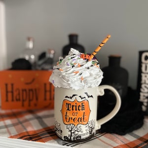 Halloween Haunts- Mug Topper