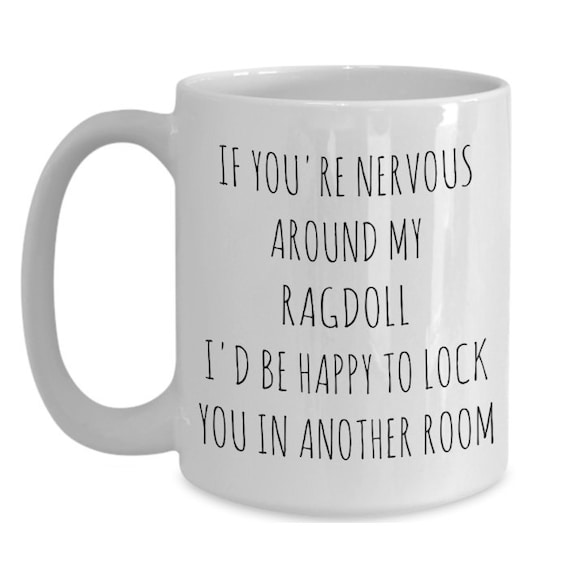 Ideal Gift//Present I/'M HAPPILY OWNED BY A RAGDOLL CAT Novelty Printed Mug