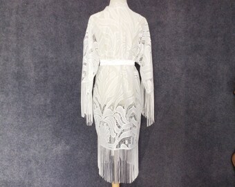 White Lace Bridal Robe with Tassel Pendant, Wedding Getting Ready Outfit, Gift for Bridesmaid