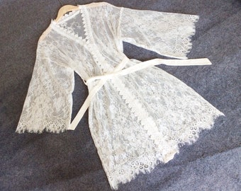 White Lace Bridal Robe: Women's Kimono Wedding Party Gift