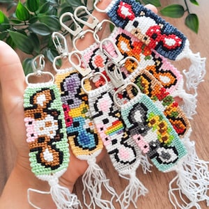 Cow Keychain, Woven Cow Keychain, Cow, Cow Accessories, Cow Keychains, Woven keychain, Boho Keychains, Animal Keychains, Cows, Keychains
