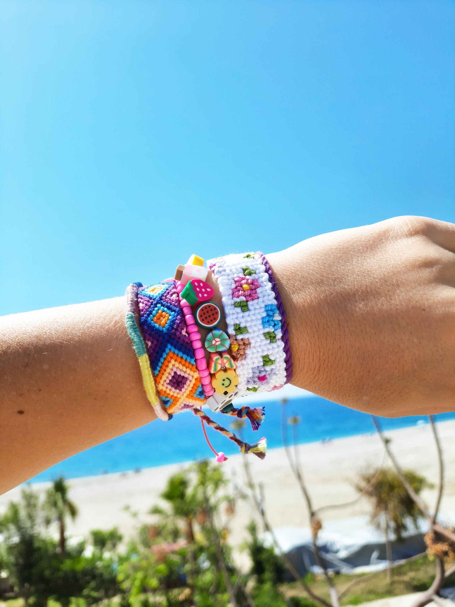 Peace & Love Friendship Wrist Bracelet Hippie Peace Sign Love Flexable –  nicemon