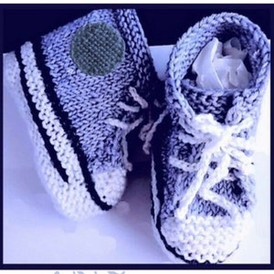 Knitting Pattern Baby Bootees Booties converse trainers baseball boots 3-6 months DK or Aran pram shoes lace up