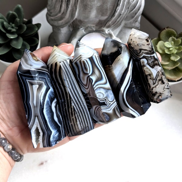 Banded Black Onyx Points, DYED Agate With White Banding, Black Crystal Towers, Gothic Decoration, Emotional Healer Stone, 7 Chakra Crystals