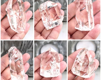 Clear Quartz Free Forms, Clear Quartz With Rainbows, Quartz With Clarity, Crystal Decor, Cleansing and Calmness Crystal, Energy From Stones