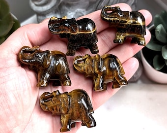 Tiger Eye Elephant, Small Elephant Carving, Good Luck Figurines, Hand Carved Elephant, Kawaii Decoration, Tiger Eye Stone, Birthday Gift