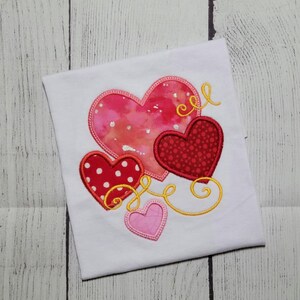 Kids T-shirt, Valentine, Hearts, embroidered