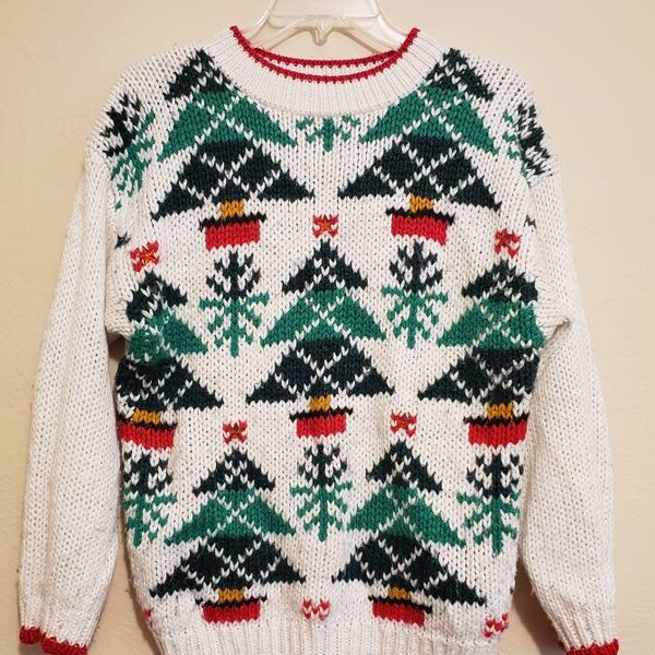 Vintage 90s Christmas Sweater Trees w/ Red Plastic Stars  Size Medium Far & Near