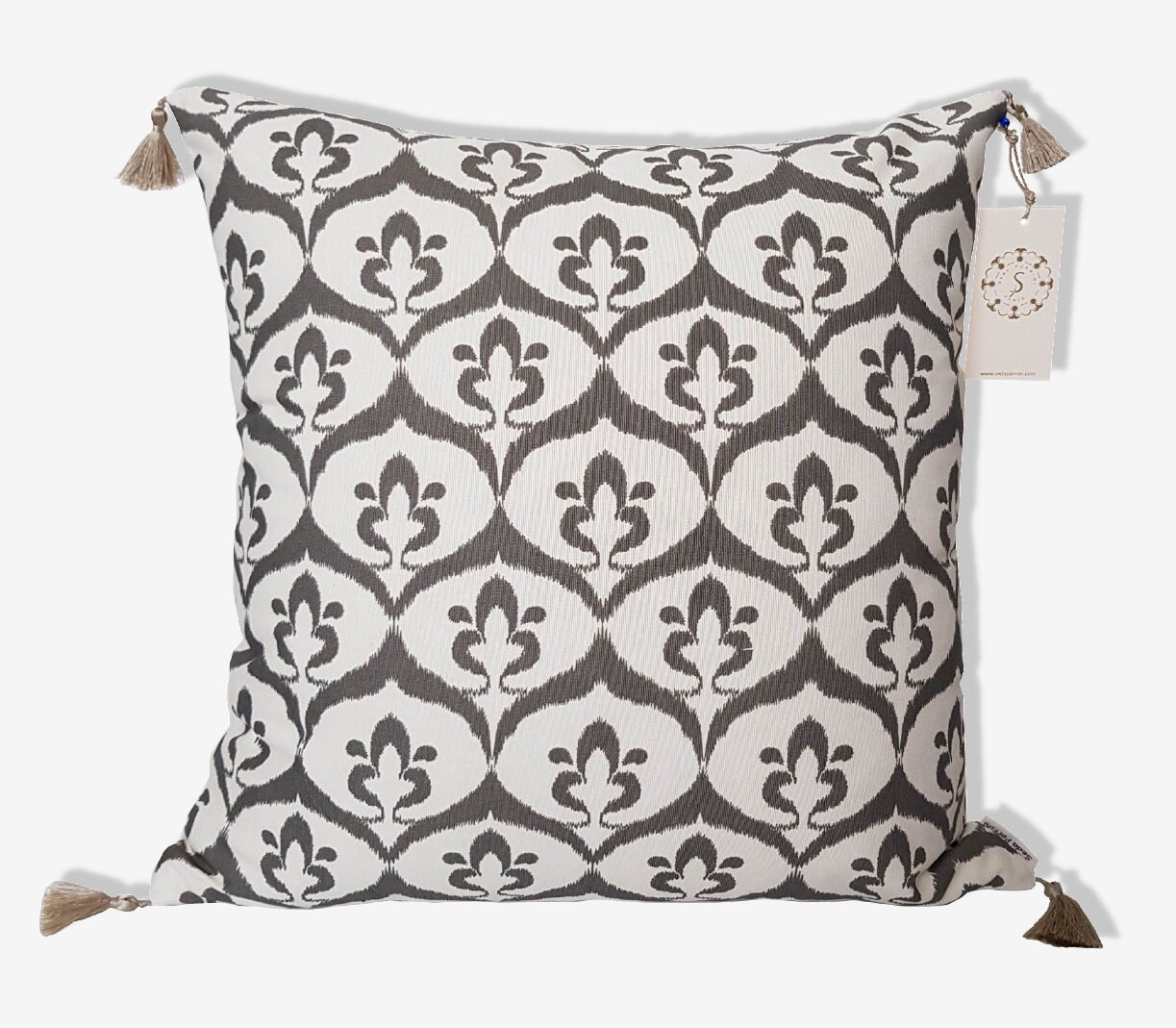 Housse de Coussin Ottoman Style Ikat en Coton Imprimée Couleur Blanc Gris 50 X Décoratif