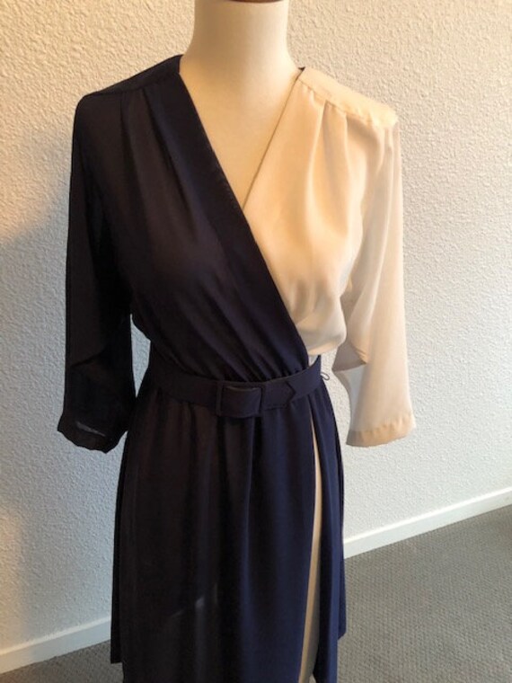 Size 4P Blue/White Designer Dress - image 2