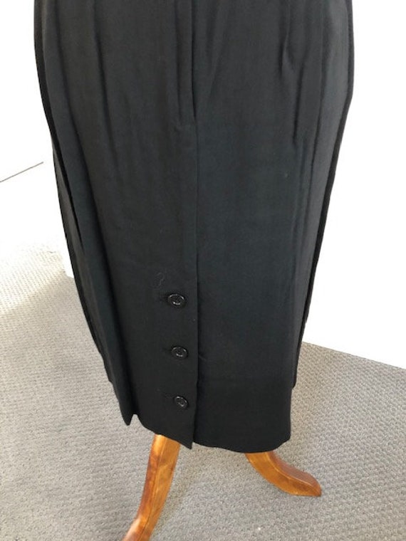 Size 9 Black Skirt by Creme - image 4